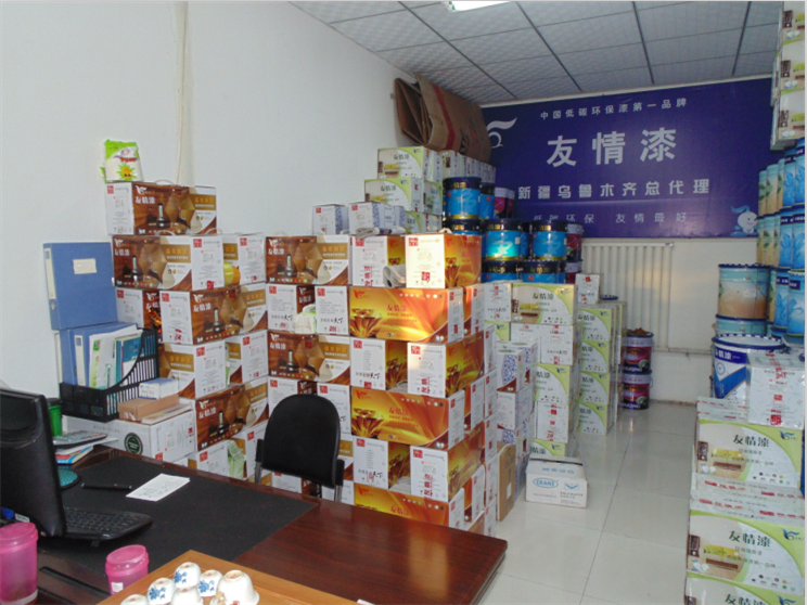 冒高溫戰酷暑，友情漆代理確保工程按時完工