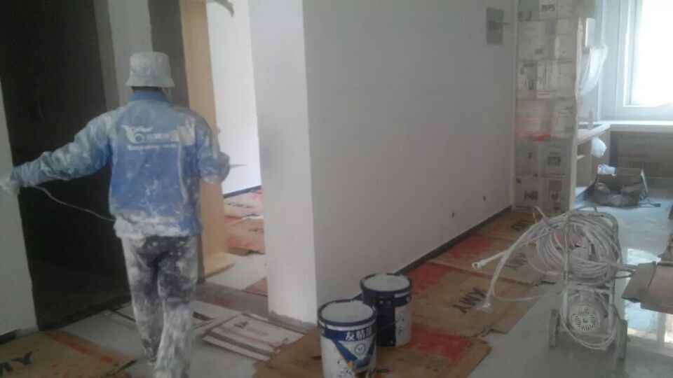 油漆工，為誰辛苦為誰忙